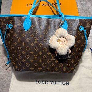 STUNNING Real Leather Reversible Tote (Inside Out NF Style) w/custom bag charm!